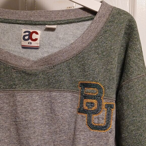 AC Baylor University Green and Gray Sweatshirt Sz.XS - Picture 2 of 6